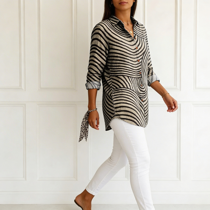 Ingrid | Blusa de rayas en espiral